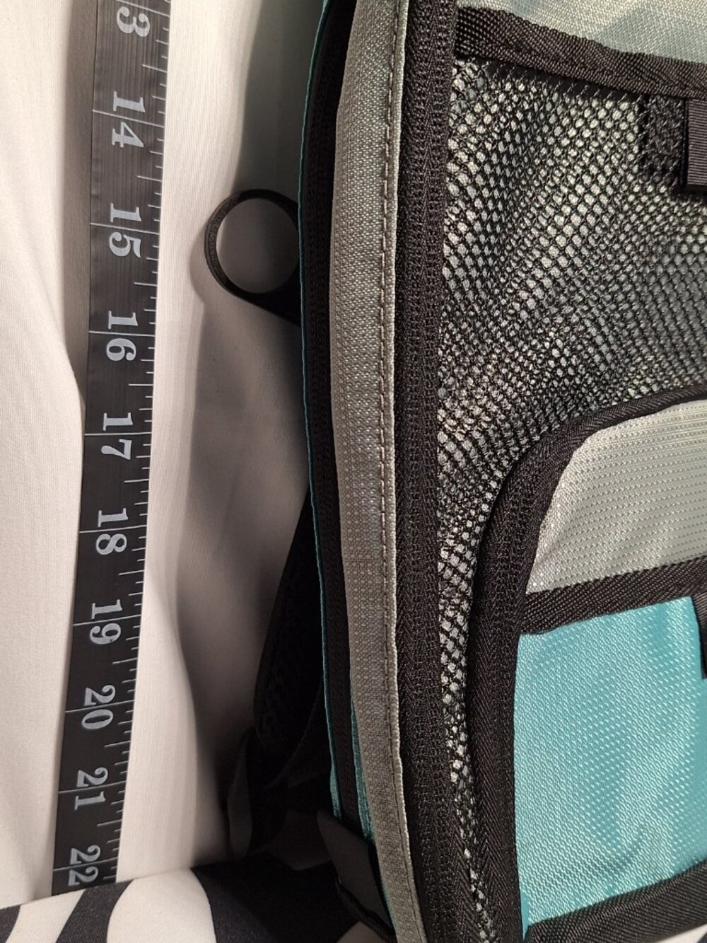 NWT ZEVEX Moog Mini Feeding Pump Backpack - Teal/Grey - Picture 3 of 10